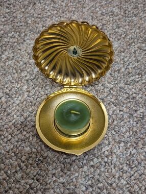 Vintage 1990s PartyLite Gold Tone Metal Sea Shell Compact Candle Holder